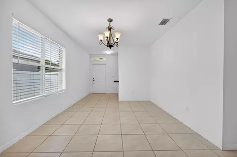6814 Mitchell St, Jupiter, FL 33458 photo 5