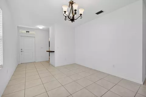 6814 Mitchell St, Jupiter, FL 33458 photo 4