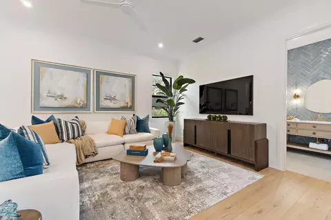 Living - 5634 Shirley Dr, Jupiter, FL 33458 photo 4 of 9