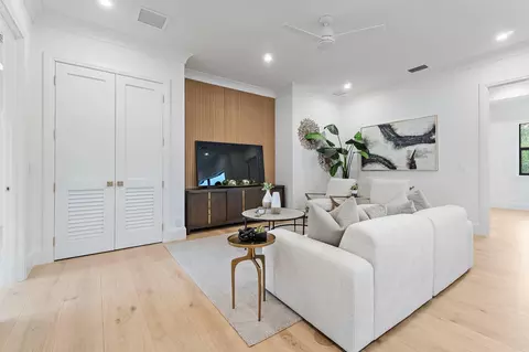 Living - 5634 Shirley Dr, Jupiter, FL 33458 photo 7 of 9