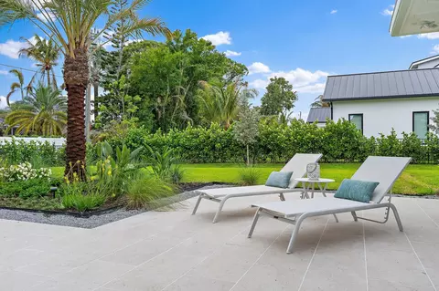 Exterior - 5634 Shirley Dr, Jupiter, FL 33458 photo 9 of 16