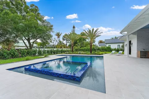 Exterior - 5634 Shirley Dr, Jupiter, FL 33458 photo 14 of 16