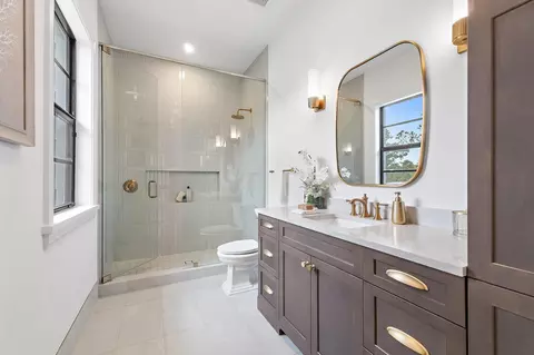 Bath - 5634 Shirley Dr, Jupiter, FL 33458 photo 11 of 12
