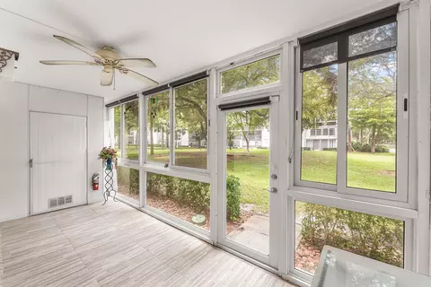 2003 Granada Dr #M1, Coconut Creek, FL 33066