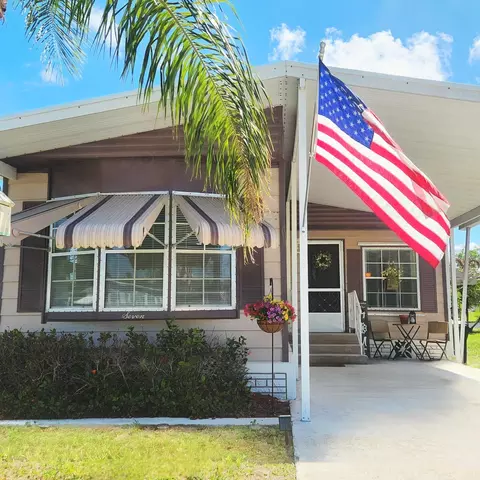 7 Guadalupe, Port Saint Lucie, FL 34952