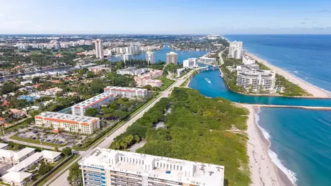1111 S Ocean Blvd #413, Boca Raton, FL 33432