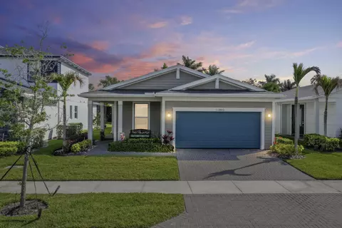 11893 SW Lyra Dr, Port Saint Lucie, FL 34987