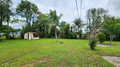 461 SW Buxton Ave, Port Saint Lucie, FL 34983