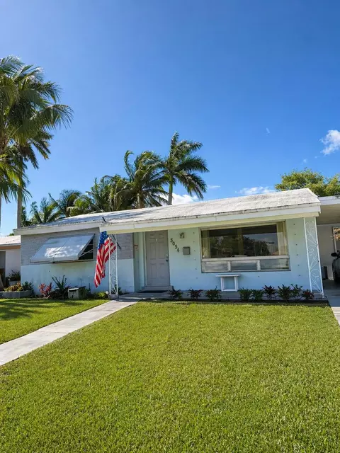 3034 Arthur St, Hollywood, FL 33021