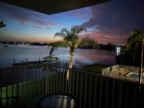 311 E Ocean Ave #309, Lantana, FL 33462