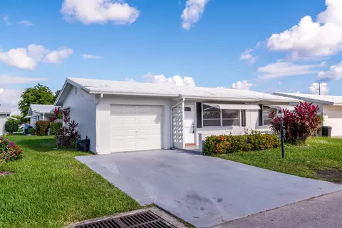813 SW 5th Ct, Boynton Beach, FL 33426