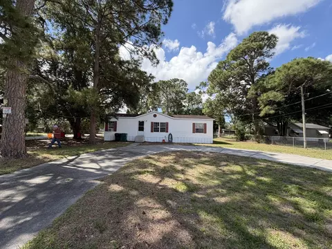 5924 NE 4th Ln, Okeechobee, FL 34974