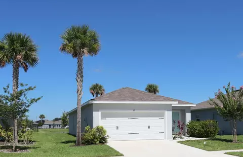 517 Cherimoya St, Fort Pierce, FL 34981