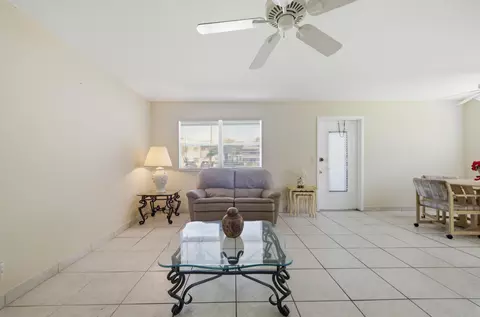 724 Flanders P, Delray Beach, FL 33484