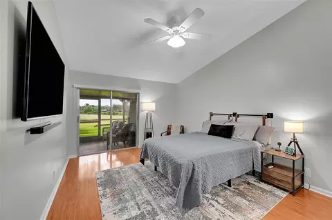 7428 S Pinewalk Dr #18-4, Margate, FL 33063