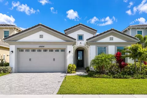 13554 Spruce Pine Dr, Westlake, FL 33470