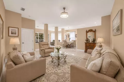 5287 SE Sweetbrier Ter, Hobe Sound, FL 33455