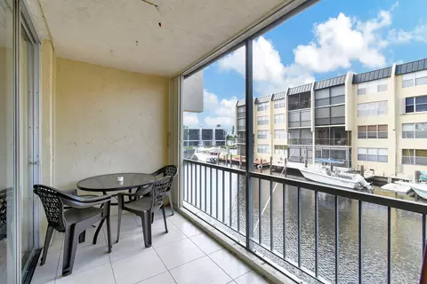 777 S Federal Hwy #202H, Pompano Beach, FL 33062
