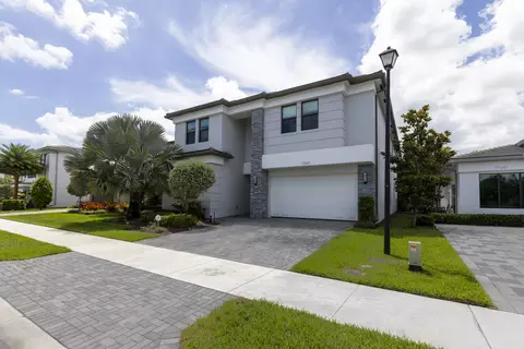17347 Sparkling River Rd, Boca Raton, FL 33496