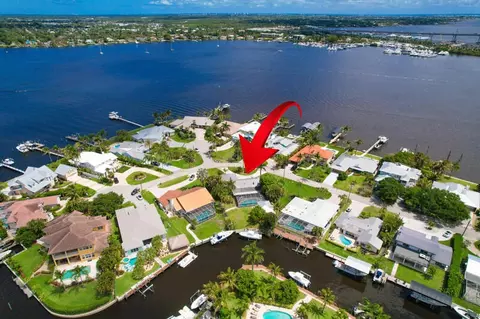 1209 SW Dyer Point Rd, Palm City, FL 34990