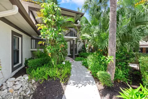13224 Polo Club Rd #A102, Wellington, FL 33414