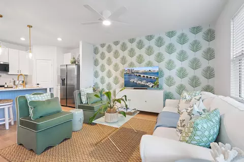 Living - 327 SE Halifax Ln, Stuart, FL 34994 photo 2 of 3