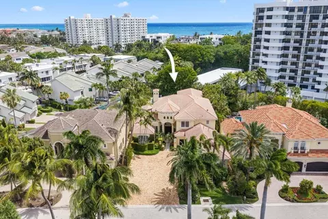 1019 Grand Ct, Highland Beach, FL 33487