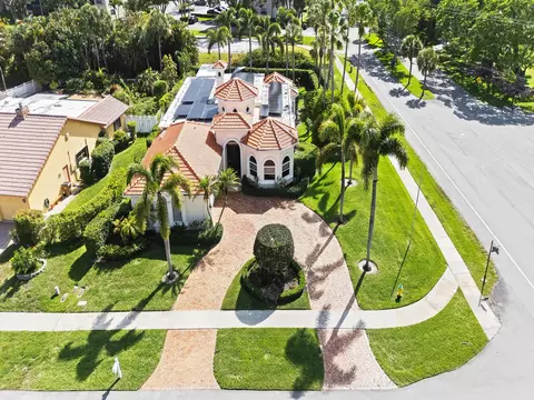 2370 Deer Creek Trl, Deerfield Beach, FL 33442
