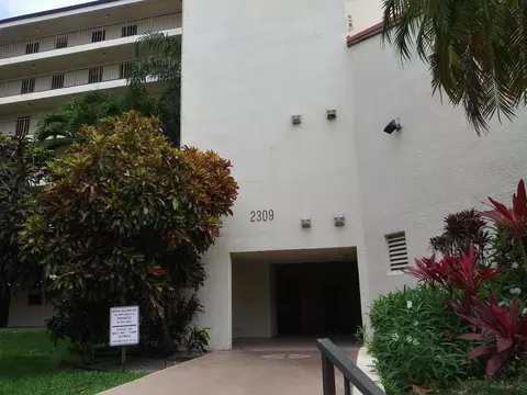 2309 S Cypress Bend Dr S #714C, Pompano Beach, FL 33069