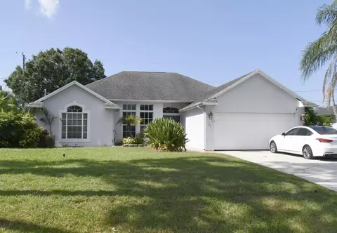 1041 SW Dubois, Port St Lucie, FL 34953