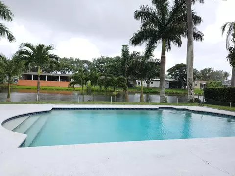8954 SW 52nd Ct, Cooper City, FL 33328