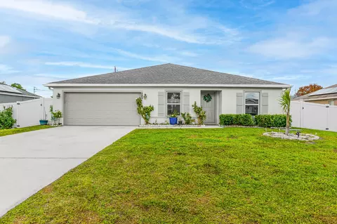 549 SW Prado Ave, Port Saint Lucie, FL 34983