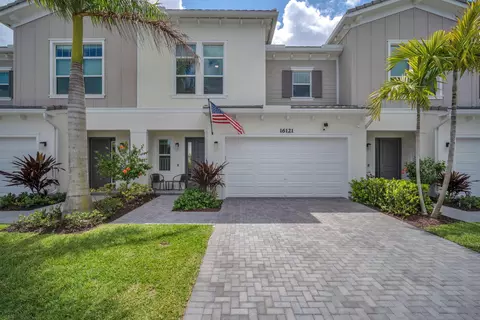 16121 Oakview Dr, Westlake, FL 33470