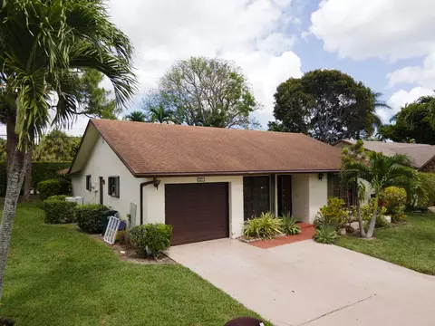 6149 Olivewood Cir, Greenacres, FL 33463