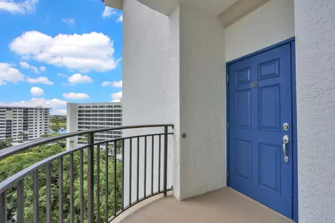 370 Golfview Rd #901, North Palm Beach, FL 33408
