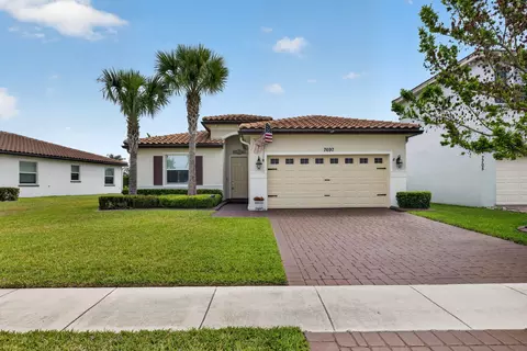 7697 NW Greenbank Cir, Port Saint Lucie, FL 34987