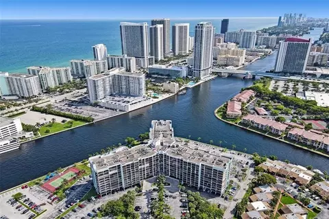 200 Leslie Dr #626, Hallandale Beach, FL 33009