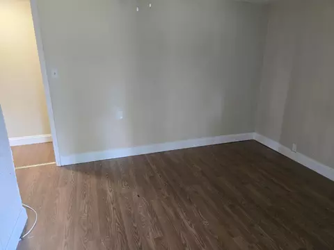 Living - 408 NW 10th Ave, Okeechobee, FL 34974 photo 2 of 4