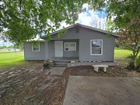 Exterior - 408 NW 10th Ave, Okeechobee, FL 34974 photo 3 of 14