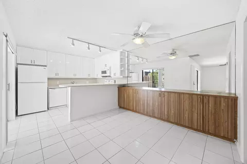 Kitchen - 6136 SE Riverboat Dr, Stuart, FL 34997 photo 4 of 4