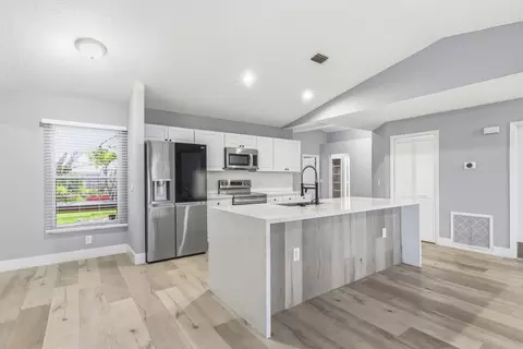 1717 SW Burlington St, Port Saint Lucie, FL 34984