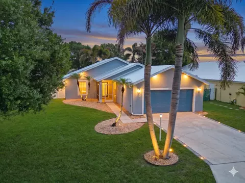 2565 SW Riviera Rd, Stuart, FL 34997