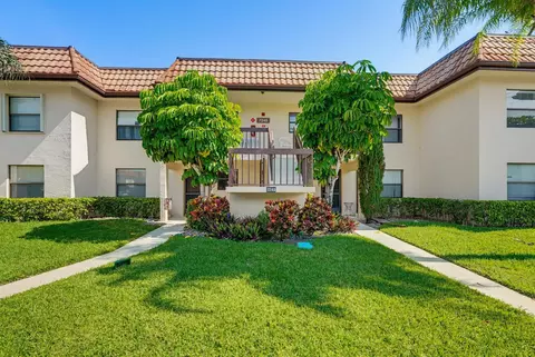 7245 Golf Colony Ct #204, Lake Worth, FL 33467