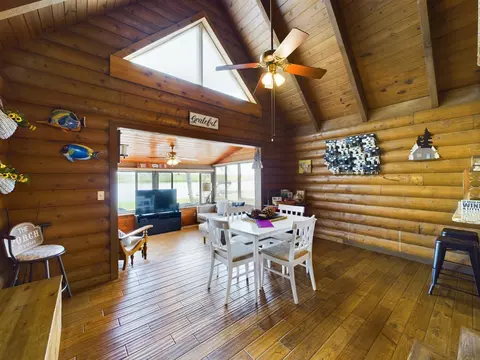 Dining - 8348 Us-441, Okeechobee, FL 34974 photo 1 of 3