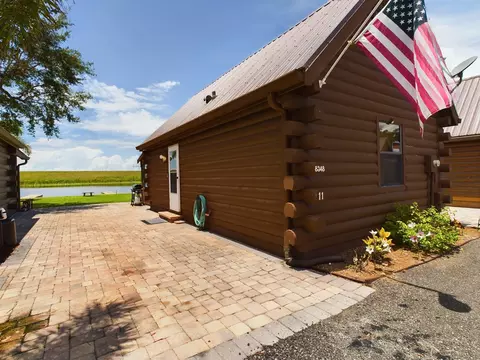 Exterior - 8348 Us-441, Okeechobee, FL 34974 photo 7 of 8