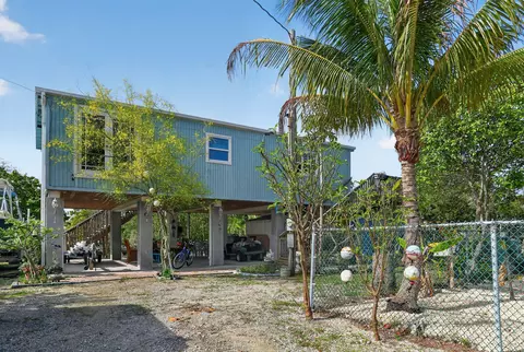 27910 Porgie Path, Summerland Key, FL 33042