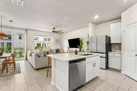 Kitchen - 5739 SEdgewater Cir, Stuart, FL 34997 photo 2 of 2