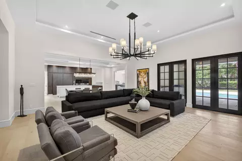 17 Carrick Rd, Palm Beach Gardens, FL 33418