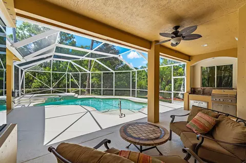 Exterior - 19189 Tamara Ln, Jupiter, FL 33458 photo 7 of 20