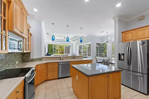 Kitchen - 19189 Tamara Ln, Jupiter, FL 33458 photo 1 of 5